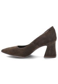 CheBello - Czółenka damskie Chebello, eleganckie zamszowe na wysokim obcasie, brązowe, 4742_-268-000-PSK-S417. Okazja: na spotkanie biznesowe. Kolor: brązowy. Materiał: zamsz. Wzór: geometria. Sezon: jesień, zima. Obcas: na obcasie. Styl: elegancki. Wysokość obcasa: wysoki #9