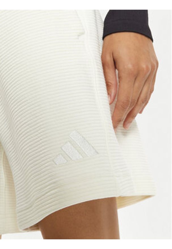 Adidas - adidas Szorty sportowe ALL SZN IY6824 Biały Loose Fit. Kolor: biały. Materiał: bawełna, syntetyk