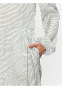 Marc Aurel Sukienka koszulowa 6843 1000 93179 Zielony Loose Fit. Kolor: zielony. Materiał: lyocell. Typ sukienki: koszulowe #5