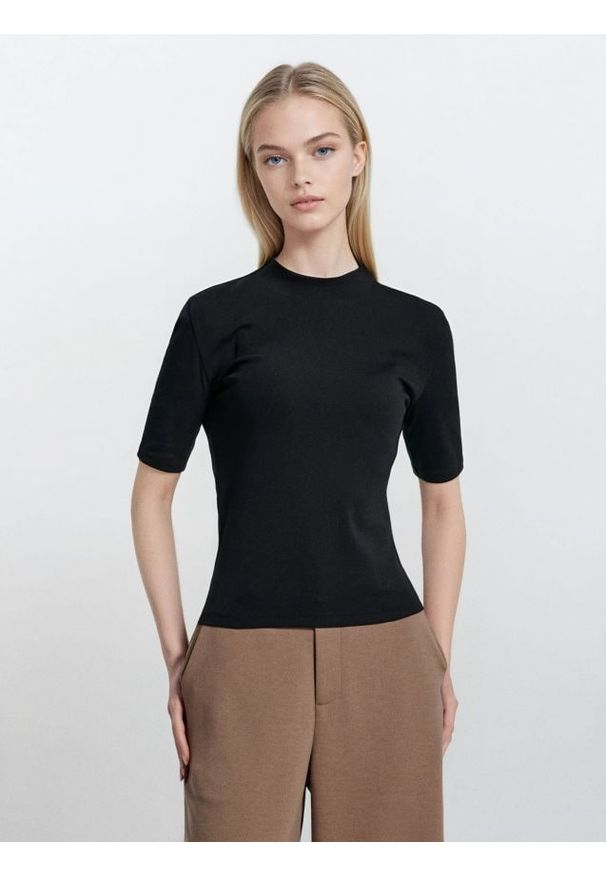 Sinsay - Bawełniana koszulka basic - czarny. Kolor: czarny. Materiał: bawełna