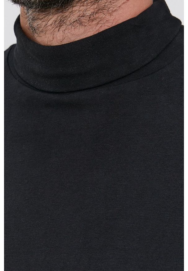 Drykorn - Longsleeve Emanuel. Okazja: na co dzień. Typ kołnierza: golf. Kolor: czarny. Materiał: bawełna, dzianina. Długość rękawa: długi rękaw. Wzór: gładki. Styl: casual