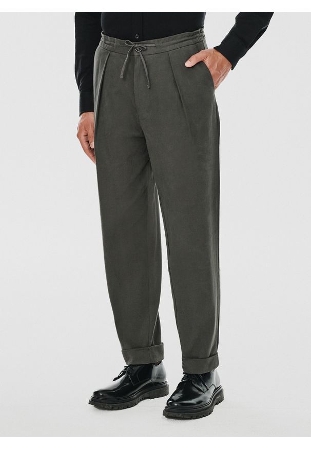 Pako Lorente - PAKO LORENTE – Bawełniane spodnie męskie casual. Okazja: na co dzień. Materiał: bawełna. Wzór: gładki. Styl: casual