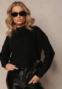 Renee - Czarny Sweter Golf z Prążkowanej Dzianiny Ervanna. Typ kołnierza: golf. Kolor: czarny. Materiał: dzianina, prążkowany. Długość rękawa: długi rękaw. Długość: długie #3