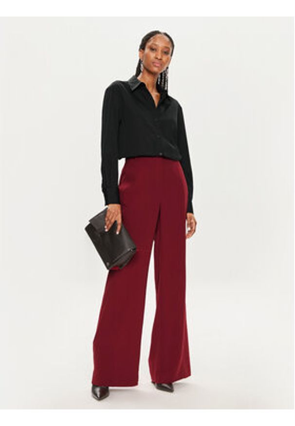 Calvin Klein Spodnie materiałowe K20K207155 Czerwony Wide Leg. Kolor: czerwony. Materiał: syntetyk