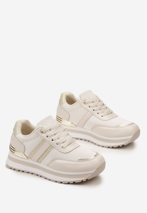 Born2be - Beżowe Sznurowane Sneakersy na Grubej Podeszwie z Połyskującymi Wstawkami Verinatte. Zapięcie: pasek. Kolor: beżowy. Materiał: materiał. Szerokość cholewki: normalna. Wzór: aplikacja, paski