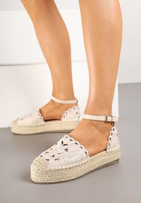 Born2be - Beżowe Espadryle na Grubej Podeszwie z Ażurową Cholewką Eleasel. Okazja: na co dzień. Zapięcie: sprzączka. Kolor: beżowy. Materiał: jeans. Szerokość cholewki: normalna. Wzór: ażurowy. Styl: casual #3