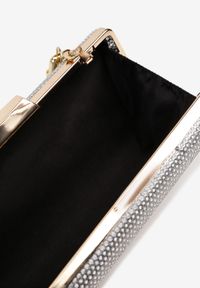 Renee - Szara Torebka Kopertówka z Łańcuszkiem Zdobiona Brokatem Kellirra. Kolor: szary. Wzór: aplikacja. Materiał: zdobione. Styl: glamour, klasyczny, elegancki
