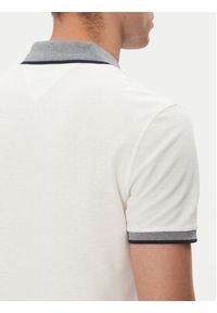 TOMMY HILFIGER - Tommy Hilfiger Polo MW0MW33140 Biały Regular Fit. Typ kołnierza: polo. Kolor: biały. Materiał: bawełna