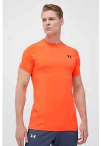 Under Armour t-shirt treningowy kolor pomarańczowy gładki 1361683-001. Kolor: pomarańczowy. Materiał: skóra, materiał. Wzór: gładki