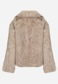 Born2be - Ciemnobeżowa Kurtka Futerko z Ozdobnym Kołnierzem Devrenna. Okazja: na co dzień. Kolor: beżowy. Materiał: futro. Sezon: zima. Styl: klasyczny, casual, elegancki #2