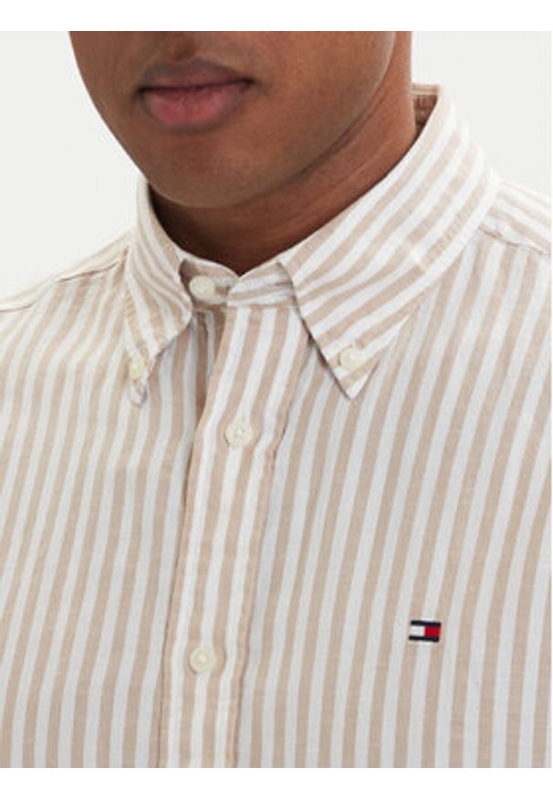 TOMMY HILFIGER - Tommy Hilfiger Koszula MW0MW42449 Beżowy jasny Regular Fit. Kolor: beżowy. Materiał: bawełna