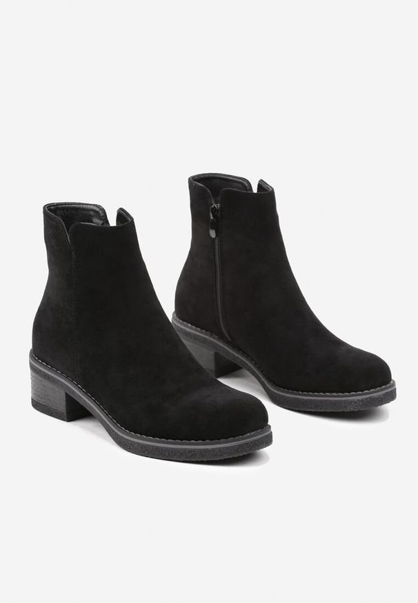 Renee - Czarne Ocieplane Casualowe Botki Reaniwen. Okazja: na co dzień. Nosek buta: okrągły. Kolor: czarny. Materiał: jeans. Obcas: na obcasie. Styl: casual. Wysokość obcasa: niski