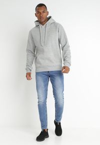 Born2be - Szara Bluza Evoire. Okazja: na co dzień. Typ kołnierza: kaptur. Kolor: szary. Materiał: jeans. Styl: casual, klasyczny #7