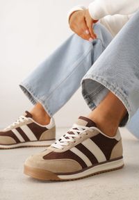 Born2be - Brązowe Sneakersy z Dwoma Paskami Evilirea. Okazja: na co dzień. Zapięcie: pasek. Kolor: brązowy. Materiał: dresówka #8