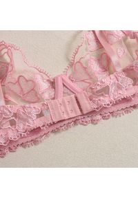Intica - Komplet bielizny koronkowej z haftem na romantyczne wieczory Cristen. Kolor: różowy. Materiał: koronka. Wzór: haft #3