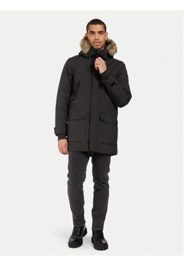 Didriksons Kurtka zimowa Rick 505475 Czarny Regular Fit. Kolor: czarny. Materiał: syntetyk. Sezon: zima