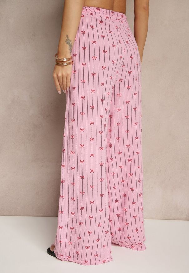Renee - Fuksjowe Bawełniane Spodnie Szerokie High Waist w Paski i Kokardy Reivira. Okazja: na co dzień, do pracy. Stan: podwyższony. Kolor: różowy. Materiał: bawełna. Wzór: paski. Sezon: lato. Styl: casual, elegancki