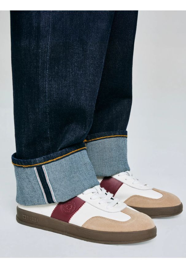 Big-Star - Sneakersy damskie ze skóry naturalnej białe SS274687 101. Okazja: na co dzień. Nosek buta: okrągły. Kolor: biały. Materiał: skóra. Szerokość cholewki: normalna