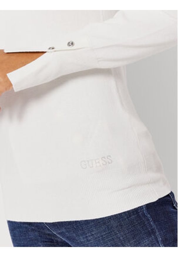 Guess Sweter Elinor W2YR30 Z2V62 Biały Regular Fit. Kolor: biały. Materiał: wiskoza
