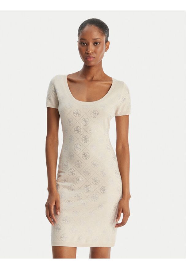 Guess Sukienka dzianinowa W6RK92 Z3JD2 Beżowy Regular Fit. Kolor: beżowy. Materiał: syntetyk