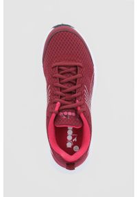 Diadora Buty kolor bordowy. Nosek buta: okrągły. Zapięcie: sznurówki. Kolor: czerwony. Materiał: guma #2