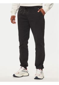 Tommy Jeans Joggery Austin DM0DM20456 Czarny Slim Fit. Kolor: czarny. Materiał: bawełna #1