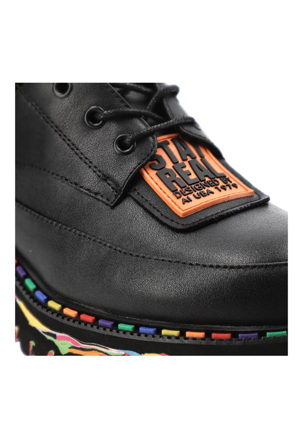 Czarne Półbuty Artiker Stylowe Obuwie Damskie. Okazja: na co dzień. Kolor: czarny. Materiał: skóra. Wzór: kolorowy. Styl: elegancki