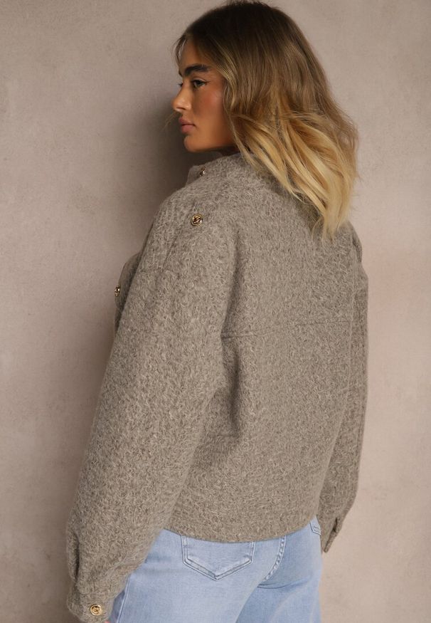 Renee - Brązowa Kurtka Utility z Kieszeniami z Klapami i Bufiastymi Rękawami Niraleen. Okazja: na co dzień. Kolor: brązowy. Materiał: jeans. Styl: casual