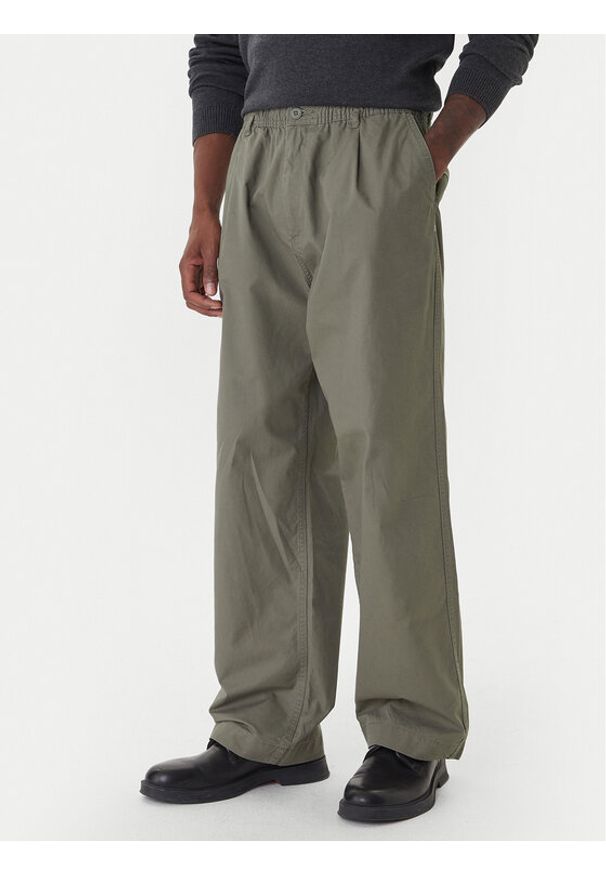 Jack & Jones Spodnie materiałowe Owen Cade 12282385 Zielony Baggy Fit. Kolor: zielony. Materiał: bawełna