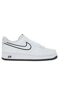 Buty Nike Air Force 1 '07 FJ4211-100 - białe. Zapięcie: sznurówki. Kolor: biały. Materiał: skóra. Szerokość cholewki: normalna. Model: Nike Air Force