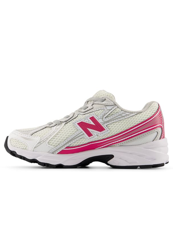Buty dziecięce New Balance P740677 – różowe. Kolor: różowy. Materiał: syntetyk, materiał. Szerokość cholewki: normalna. Sezon: lato. Sport: turystyka piesza