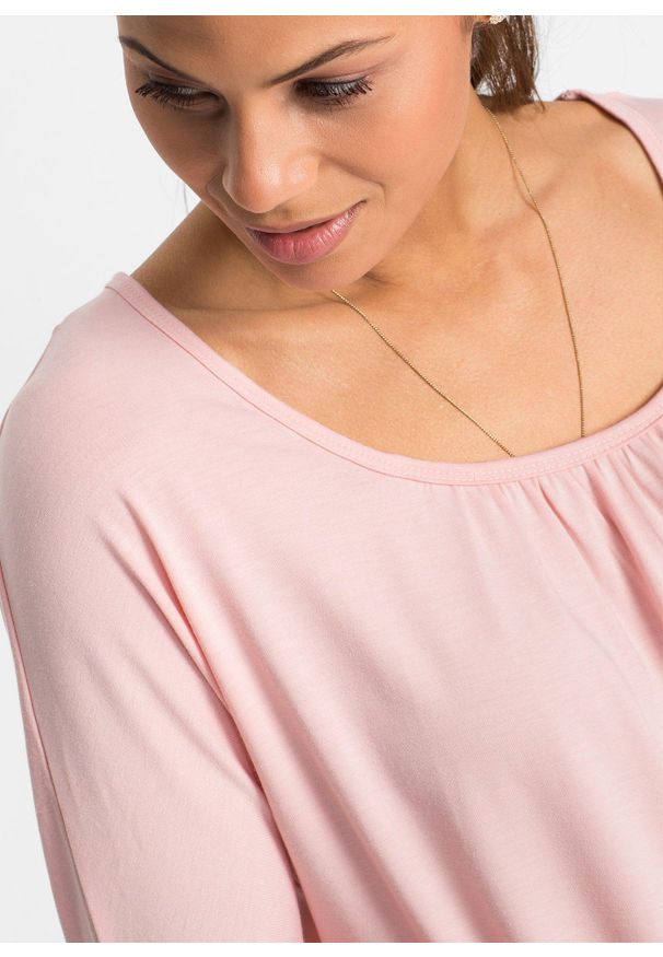 bonprix - Bluzka oversize z mieszanki wiskozy. Kolor: różowy. Materiał: wiskoza