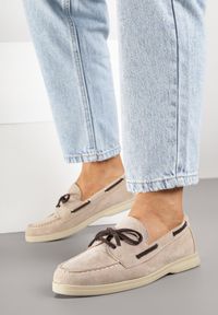 Renee - Beżowe Mokasyny z Kokardą Gohilde. Okazja: na co dzień. Kolor: beżowy. Materiał: jeans. Wzór: aplikacja. Styl: casual, elegancki #4