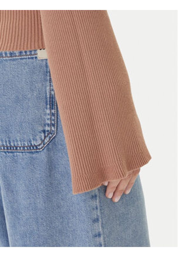 Kontatto Golf 3M0816C Beżowy Regular Fit. Typ kołnierza: golf. Kolor: beżowy. Materiał: syntetyk