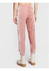 Marella Spodnie dresowe Radix 31360629 Różowy Regular Fit. Kolor: różowy. Materiał: dresówka, wiskoza