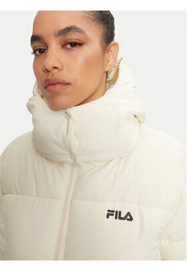 Fila Kurtka zimowa FAW0549 Écru Regular Fit. Materiał: syntetyk. Sezon: zima