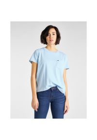 Lee - DAMSKI T-SHIRT LEE GARMENT DYED TEE RELAXED FIT SKY BLUE L40RETNR 112108708
