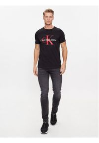 Calvin Klein Jeans T-Shirt J30J320935 Czarny Slim Fit. Kolor: czarny. Materiał: bawełna #3