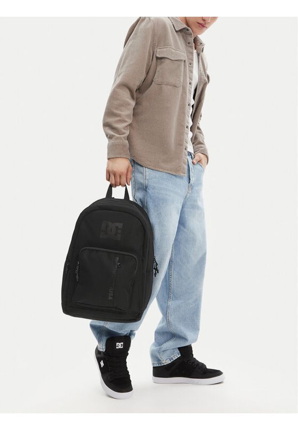 DC Shoes Plecak C-DCI-B-001-08 Czarny. Kolor: czarny. Materiał: materiał