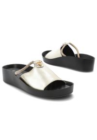 S.Barski - Klapki damskie S. Barski, na platformie ze skóry naturalnej z ozdobą eleganckie, złote, KV51-034. Okazja: na spacer. Kolor: złoty. Materiał: skóra. Wzór: aplikacja. Sezon: lato. Obcas: na platformie. Styl: elegancki #2