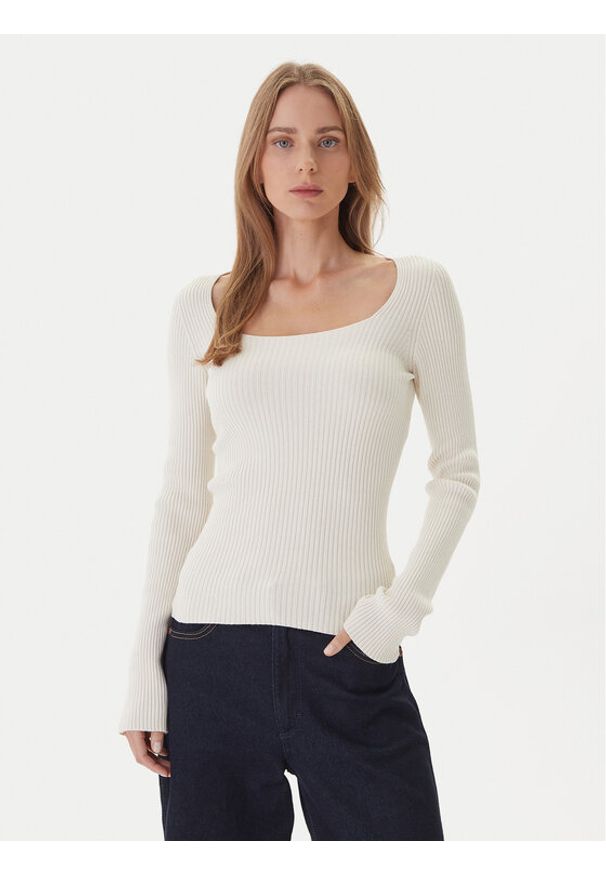 Kontatto Sweter 3M0830C Écru Slim Fit. Materiał: wiskoza