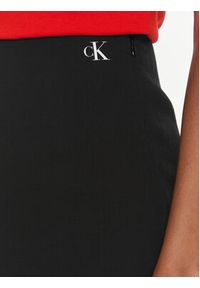 Calvin Klein Jeans Spodnie materiałowe Chiffon J20J223321 Czarny Wide Leg. Kolor: czarny. Materiał: wiskoza