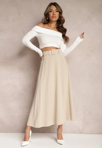 Renee - Jasnobeżowa Rozkloszowana Spódnica Maxi z Paskiem i Klamrą Adlirca. Okazja: na co dzień. Kolor: beżowy. Materiał: materiał. Wzór: gładki. Styl: casual #4