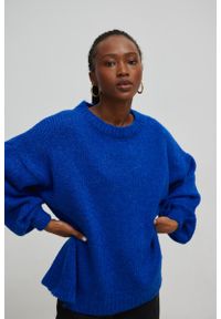 Marsala - Sweter oversize z bufiastym rękawem SAPPHIRE BLUE - RIVERO-UNI. Okazja: na co dzień. Materiał: wełna, akryl. Sezon: wiosna, lato, jesień, zima. Styl: casual