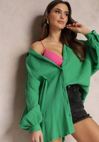 Renee - Zielona Bawełniana Koszula Oversize z Przedłużonym Tyłem Gelacia. Kolor: zielony. Materiał: bawełna. Sezon: wiosna, lato
