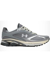 Buty do biegania Under Armour. Kolor: szary. Sport: bieganie #1