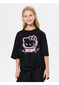 Sinsay - Bawełniana koszulka z nadrukiem Hello Kitty - czarny. Kolor: czarny. Materiał: bawełna. Wzór: nadruk, motyw z bajki #1