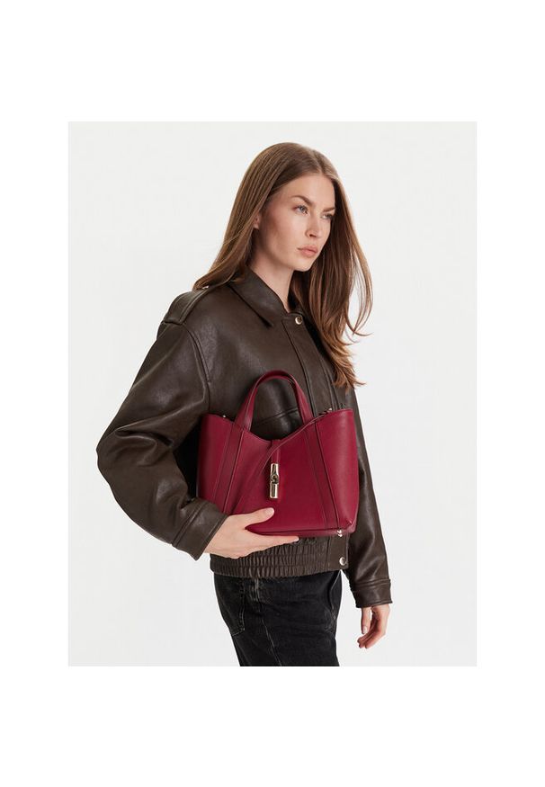 Torebka Furla. Kolor: czerwony