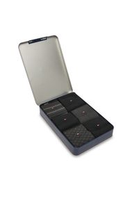 TOMMY HILFIGER - Tommy Hilfiger Skarpety długie 701235373 Czarny. Kolor: czarny. Materiał: materiał, bawełna