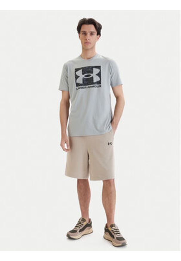 Under Armour Szorty sportowe UA Rival Lightweight 6009345 Beżowy Regular Fit. Kolor: beżowy. Materiał: bawełna. Styl: sportowy